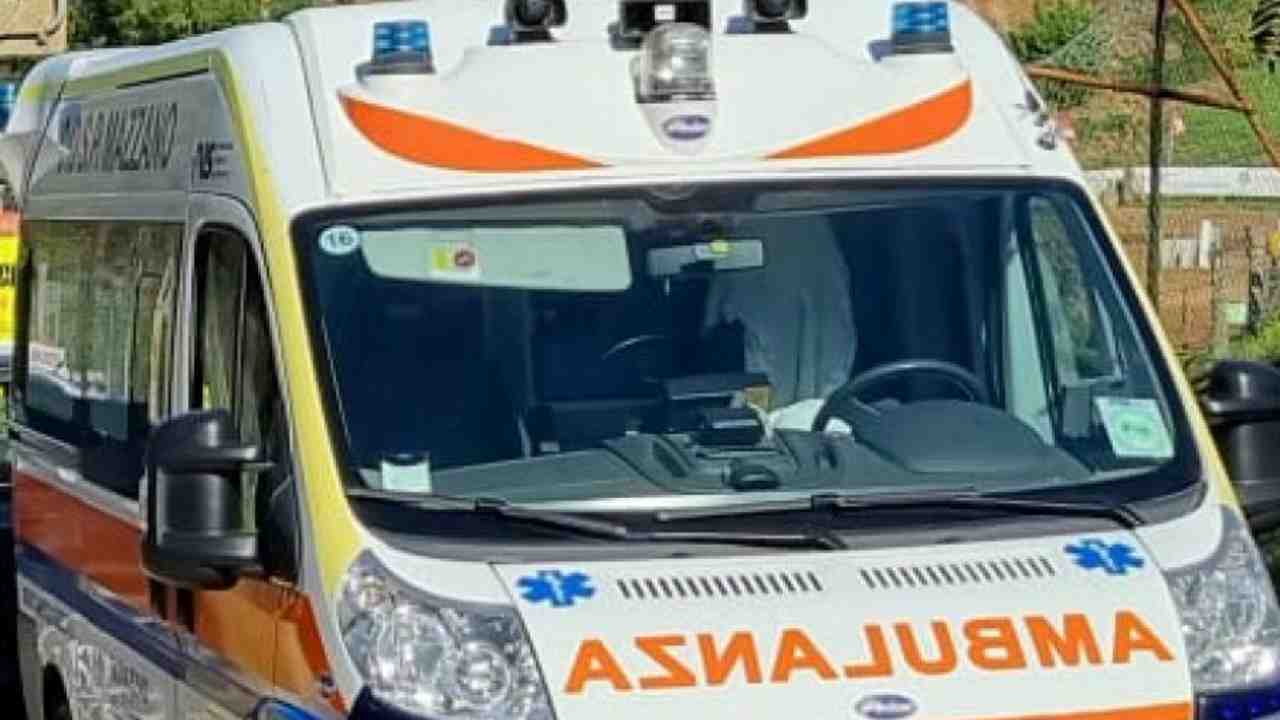 Morte due ventenni dopo tragico incidente a Roma