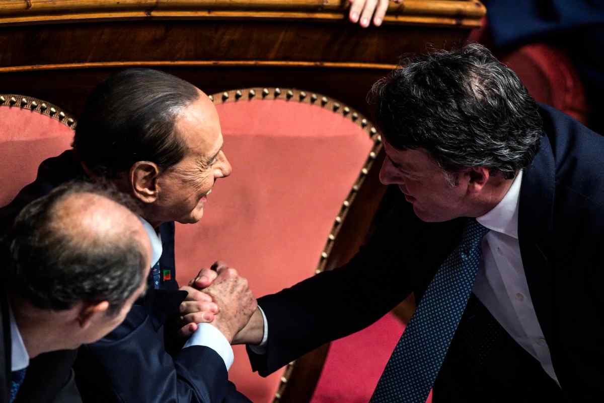 Matteo Renzi parla di Berlusconi in una intervista alla 'Stampa'