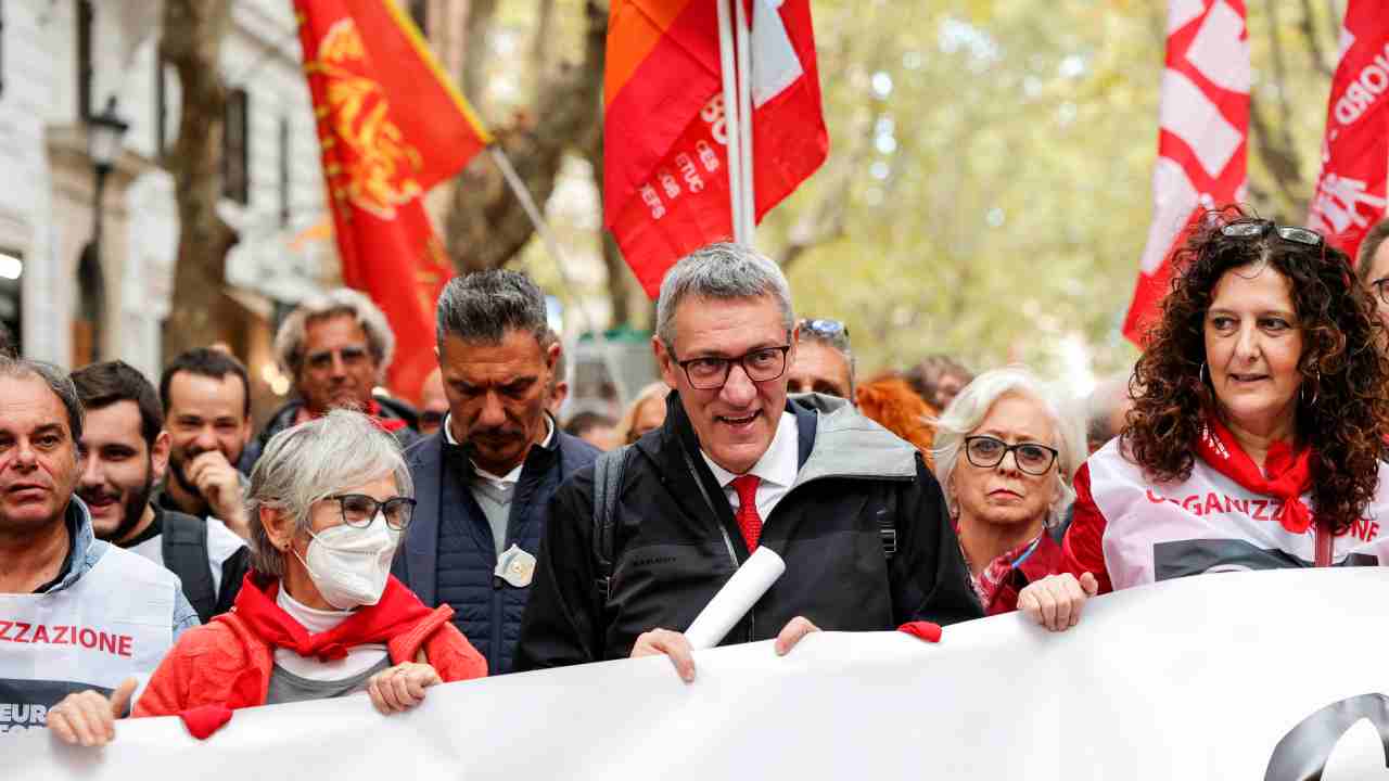 Proteste della Cgil contro la manovra Meloni 