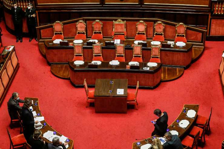 Oggi dovrebbe arrivare la fiducia anche dal Senato