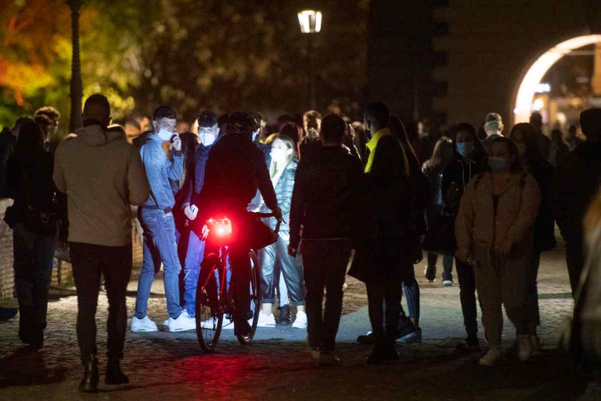 Movida Roma, prelevato con la forza un giovane da un locale