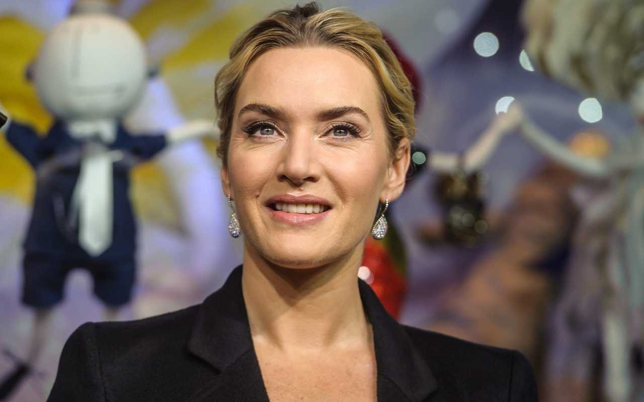 Kate Winslet orecchio tagliato