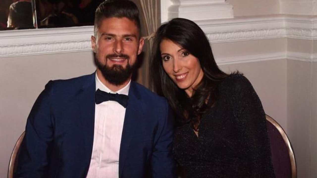 Moglie Giroud dettaglio hot