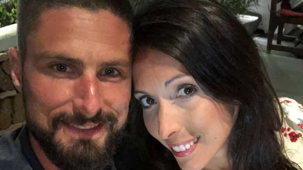 Moglie Giroud dettaglio hot