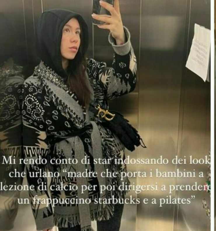 Aurora Ramazzotti selfie