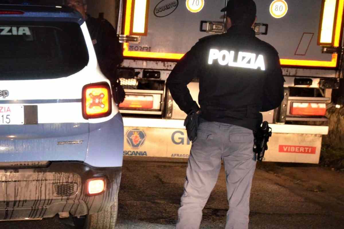 polizia immigrazione clandestina