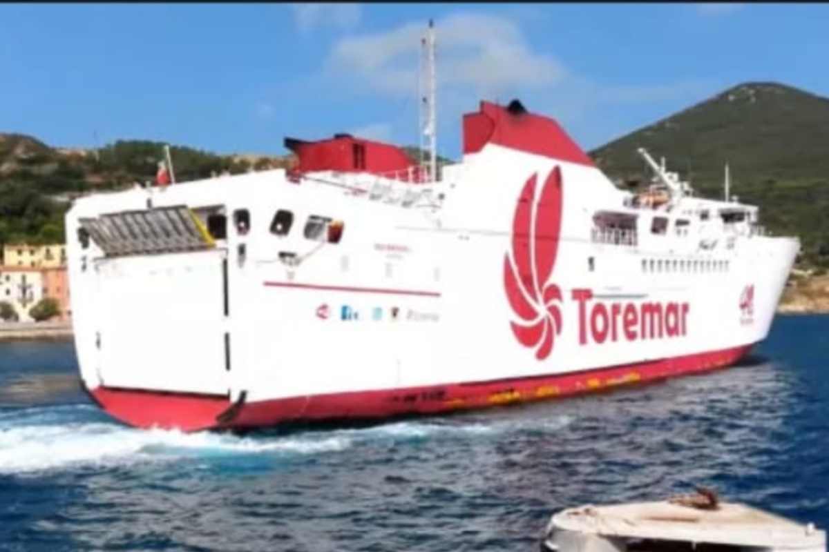 Traghetto Toremar