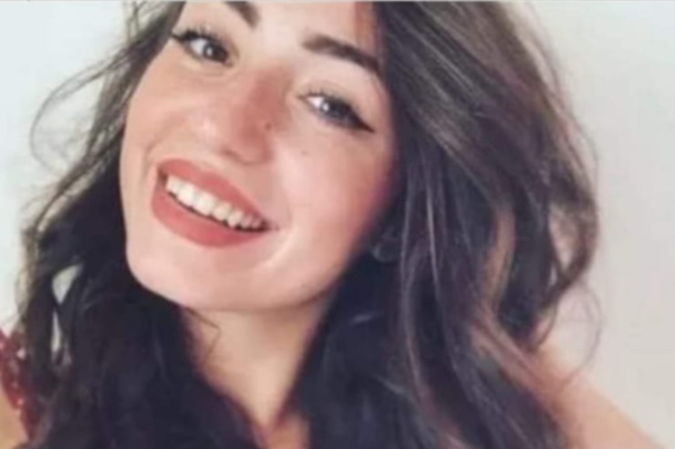 Morta per meningite batterica