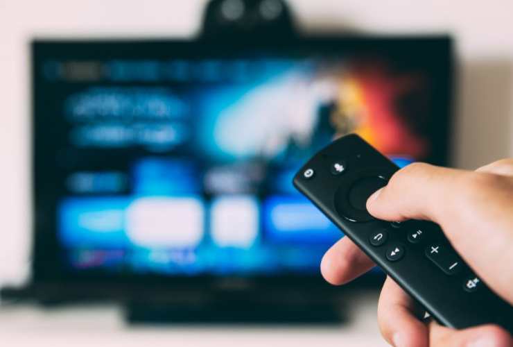 Internet collegato alla tv può risultare controproducente 