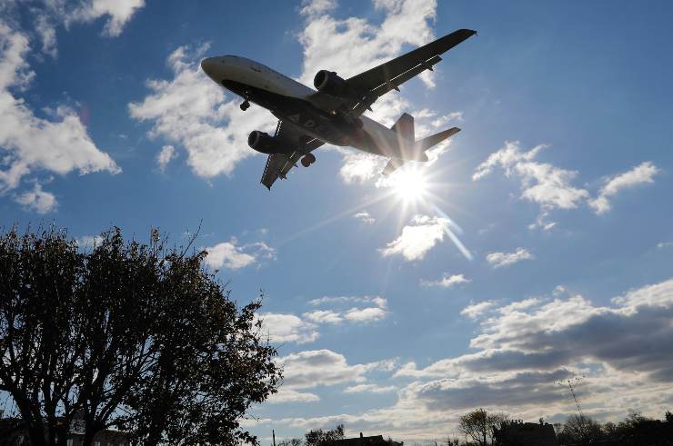 Momenti di panico in aereo 