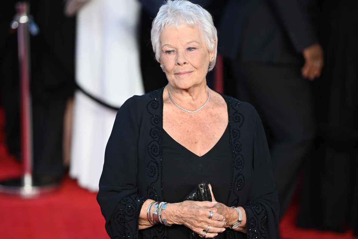 Judi Dench maculopatia