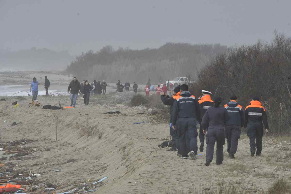 Naufragio migranti