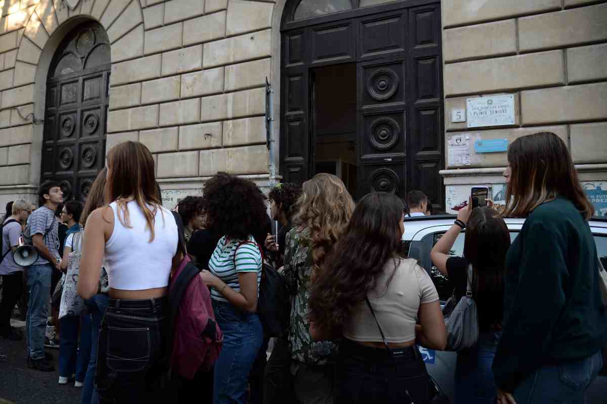 Scuola, dal 2023 novità soft skills