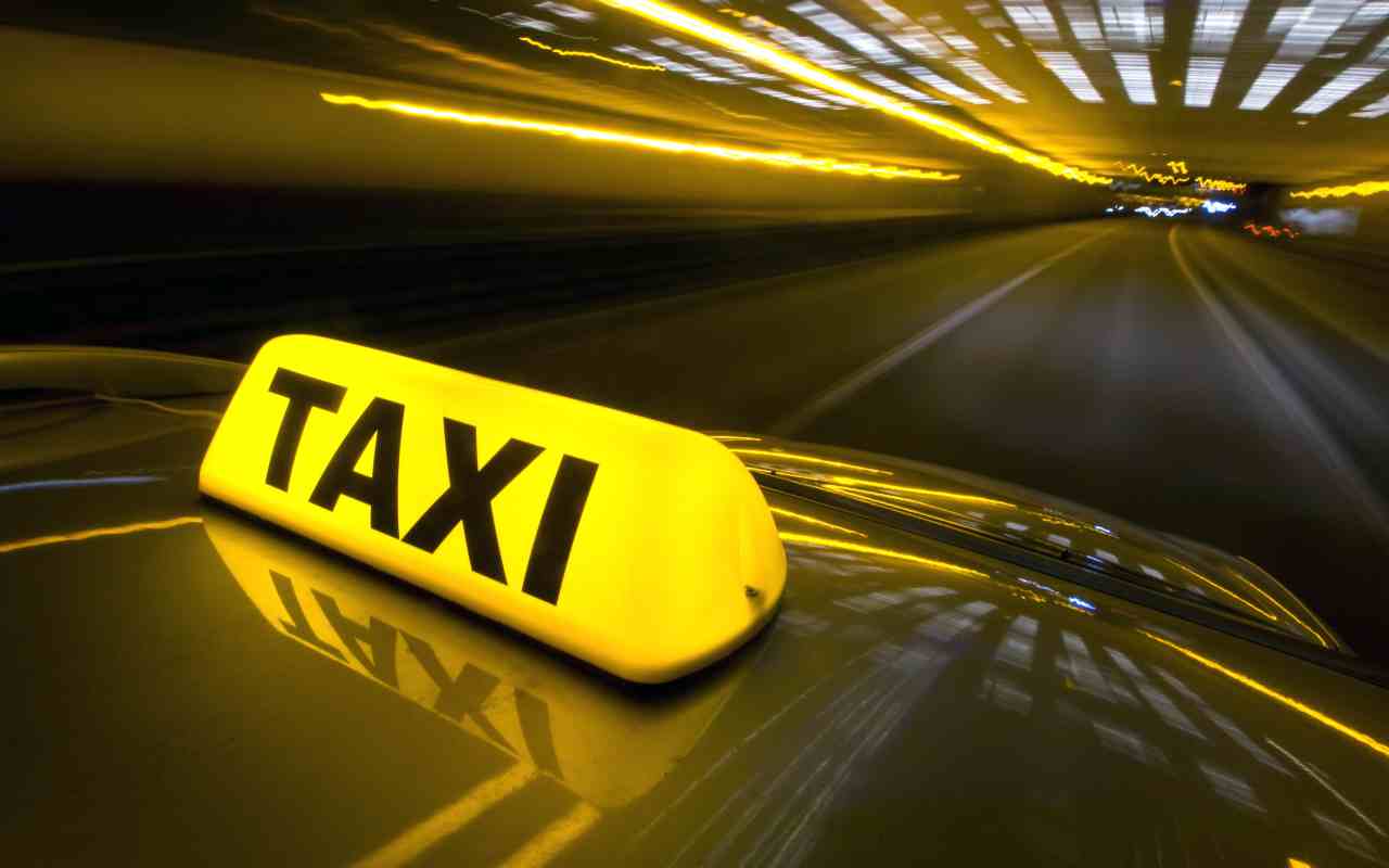 Taxi, la categoria si difende