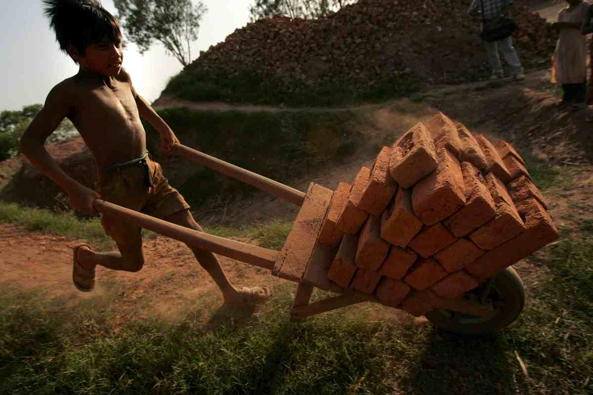 Lavoro minorile in crescita