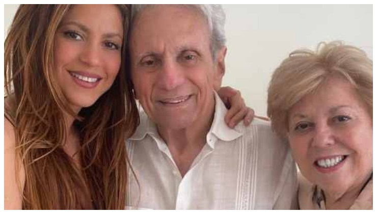 Shakira e i genitori