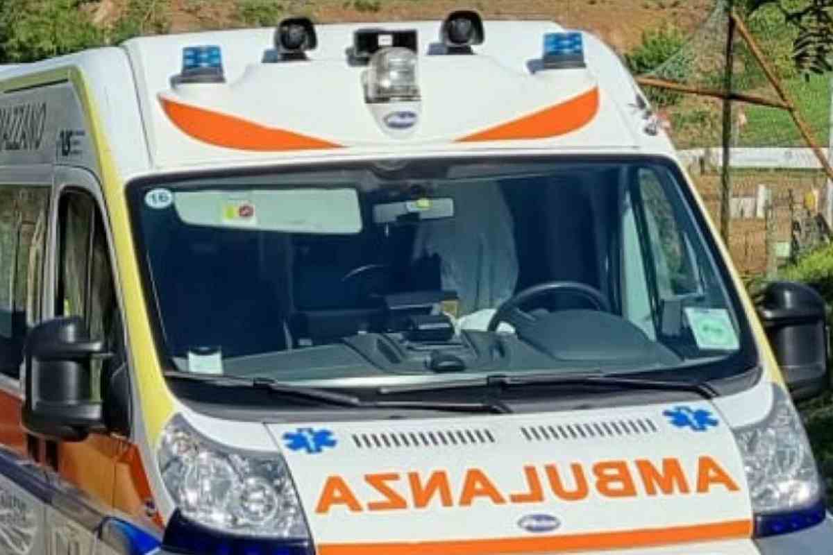 Neonato trovato morto