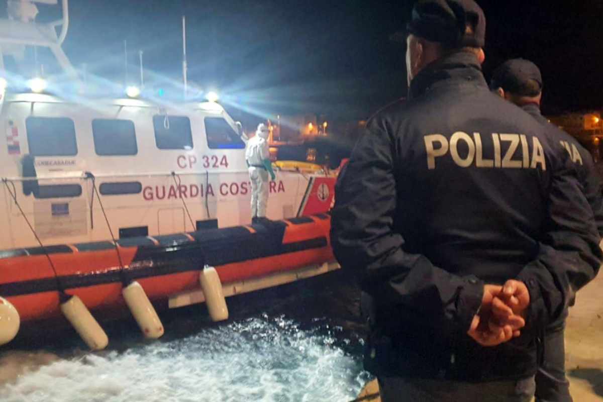 Nuovo naufragio migranti