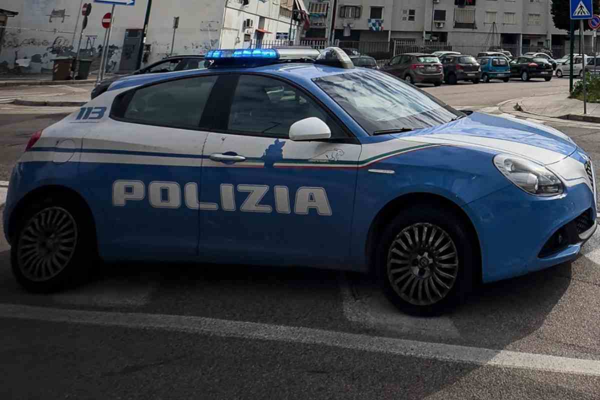 Poliziotti costretti a pagare di tasca propria