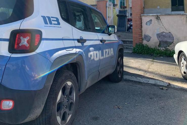 Uccide moglie e suocera davanti ai figli