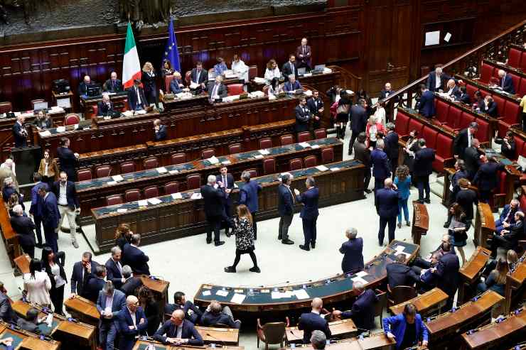 Il Mes in Parlamento a giugno