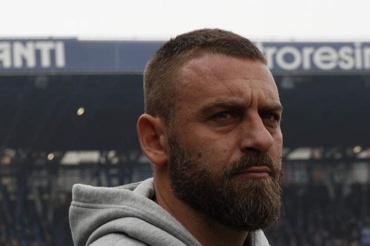 Bordata di De Rossi ai tifosi della Roma