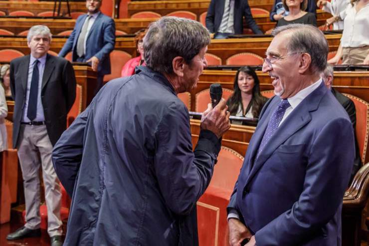 La Russa fa le prove con Morandi al Senato