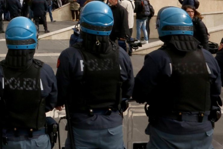 Attesa per l'arrivo di Zelensky a Roma