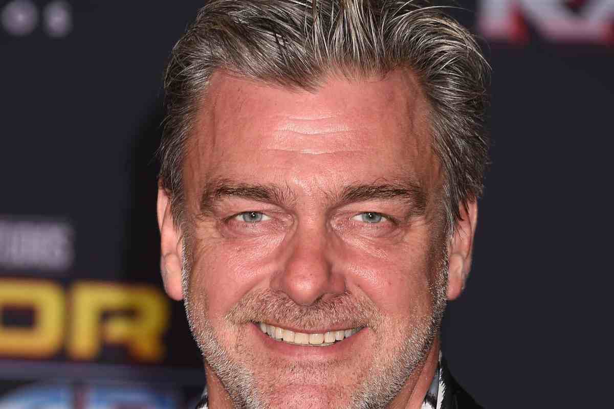 Morto l'attore Ray Stevenson