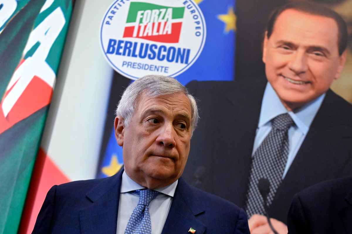 Cresce il partito Forza Italia, nella foto Antonio Tajani