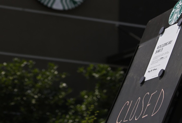 L'accusa di razzismo a Starbucks