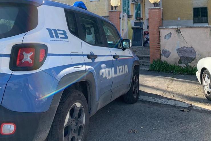 Donna uccisa a San Basilio Roma