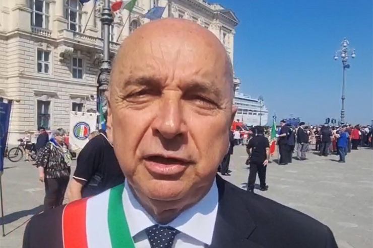 Le parole del sindaco creano polemiche