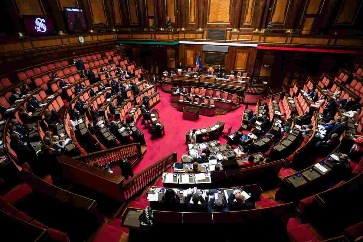 Discorso di Lombardo con l'IA