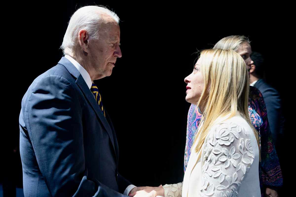 Joe Biden e Giorgia Meloni si incontrano