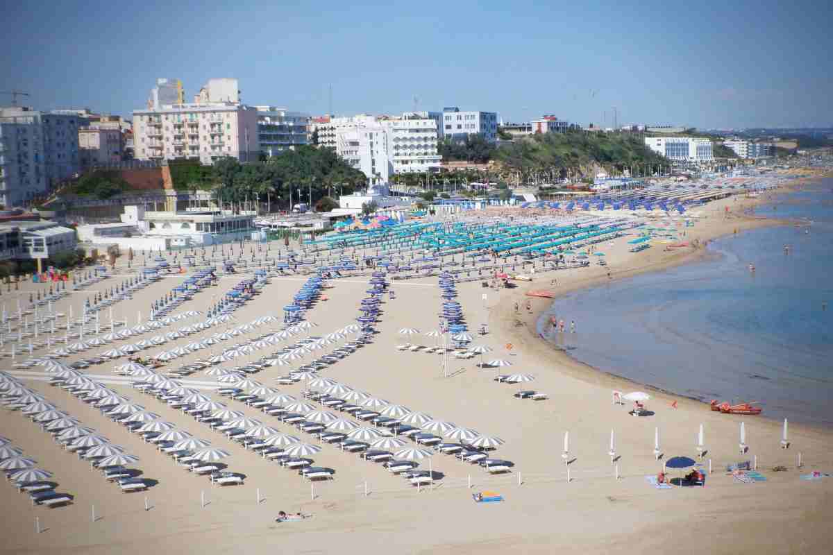 Termoli, decine di chiamate al 115 per odore nauseabondo