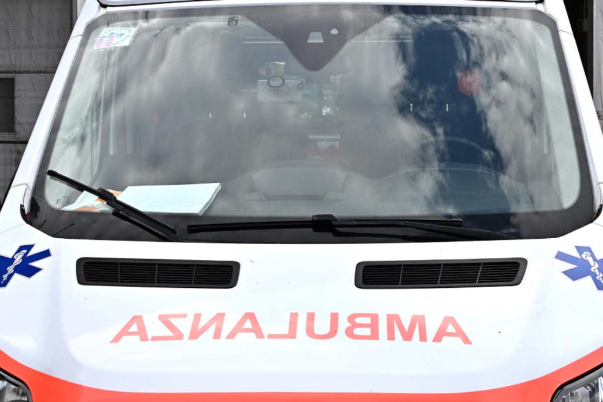 Spari contro ambulanza a Terni