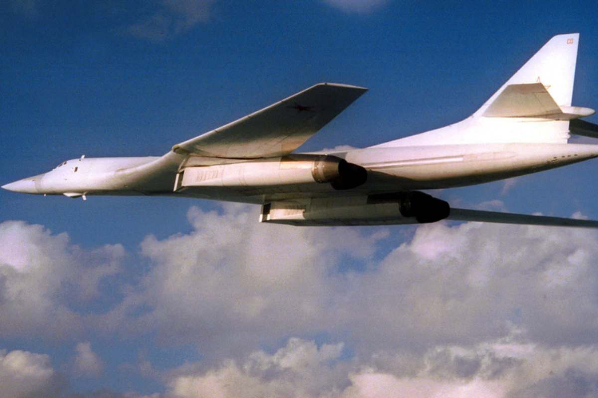 Intercettati tre bombardieri russi