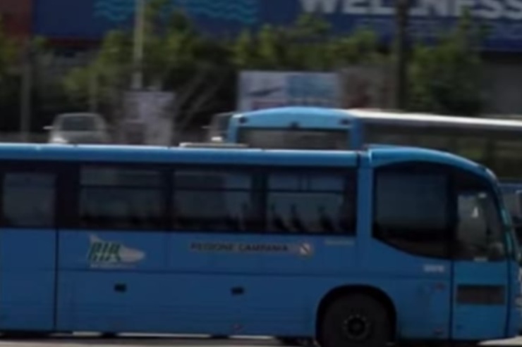 Conducente mezzo salva la vita ai passeggeri