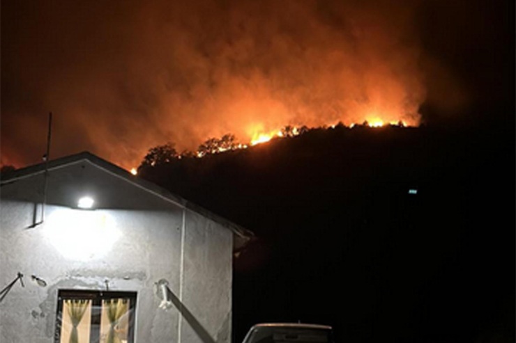 Incendio all'Isola d'Elba