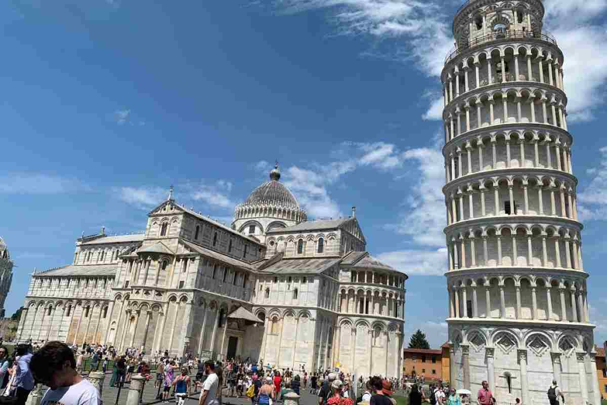 Nei guai coppia turisti francesi