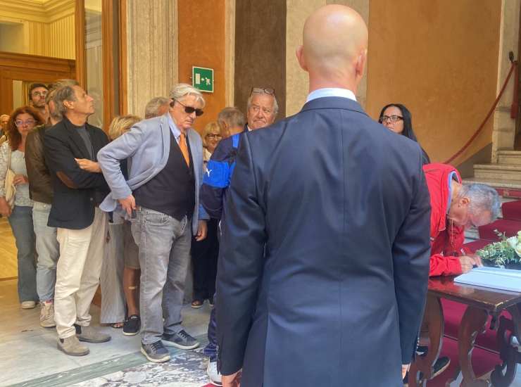 Diretta camera ardente Napolitano