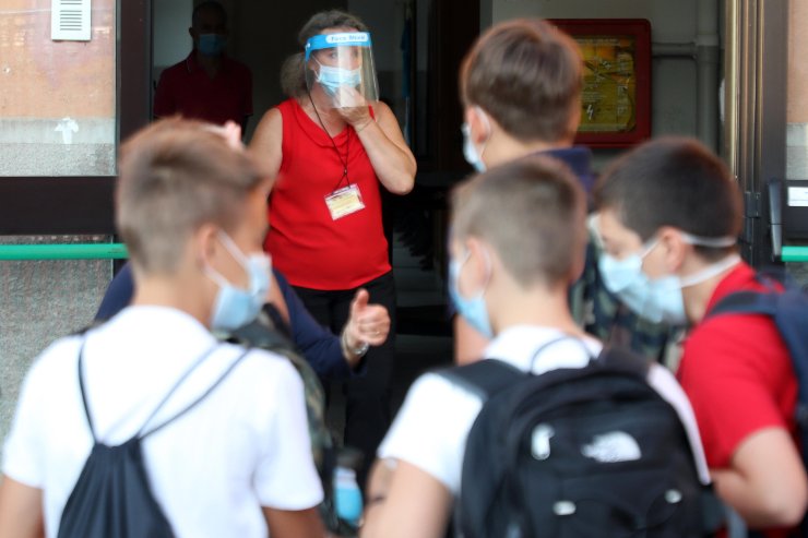 Allarme dalle scuole e Spallanzani