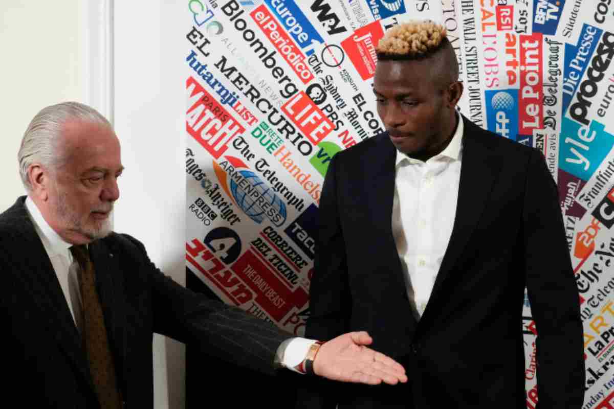 Napoli, rientrato il caso Osimhen? Arriva il comunicato del club partenopeo Napoli, rientrato il caso Osimhen? Arriva il comunicato del club partenopeo