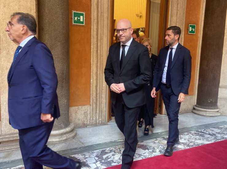 Diretta camera ardente Napolitano