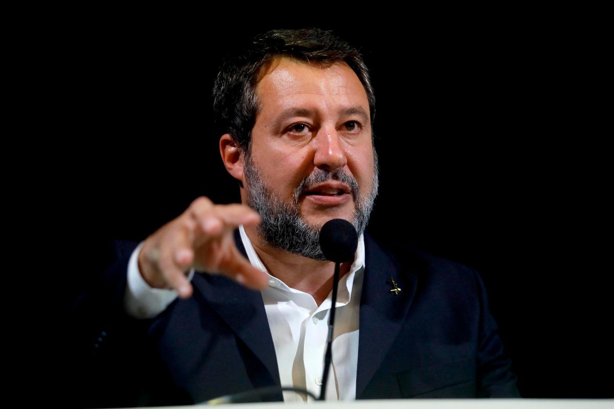 Matteo Salvini insiste, nuovo attacco alla giudice Apostolico