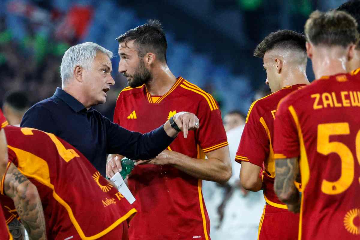 José Mourinho dice di avere la squadra dalla sua parte