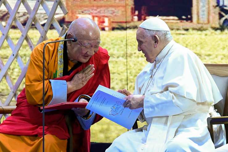 Papa Francesco in Mongolia