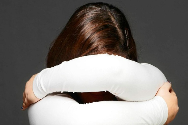 Violenza sessuale e atti osceni a Caltanissetta