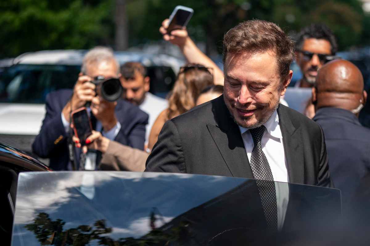 Elon Musk nel mirino per le fake news